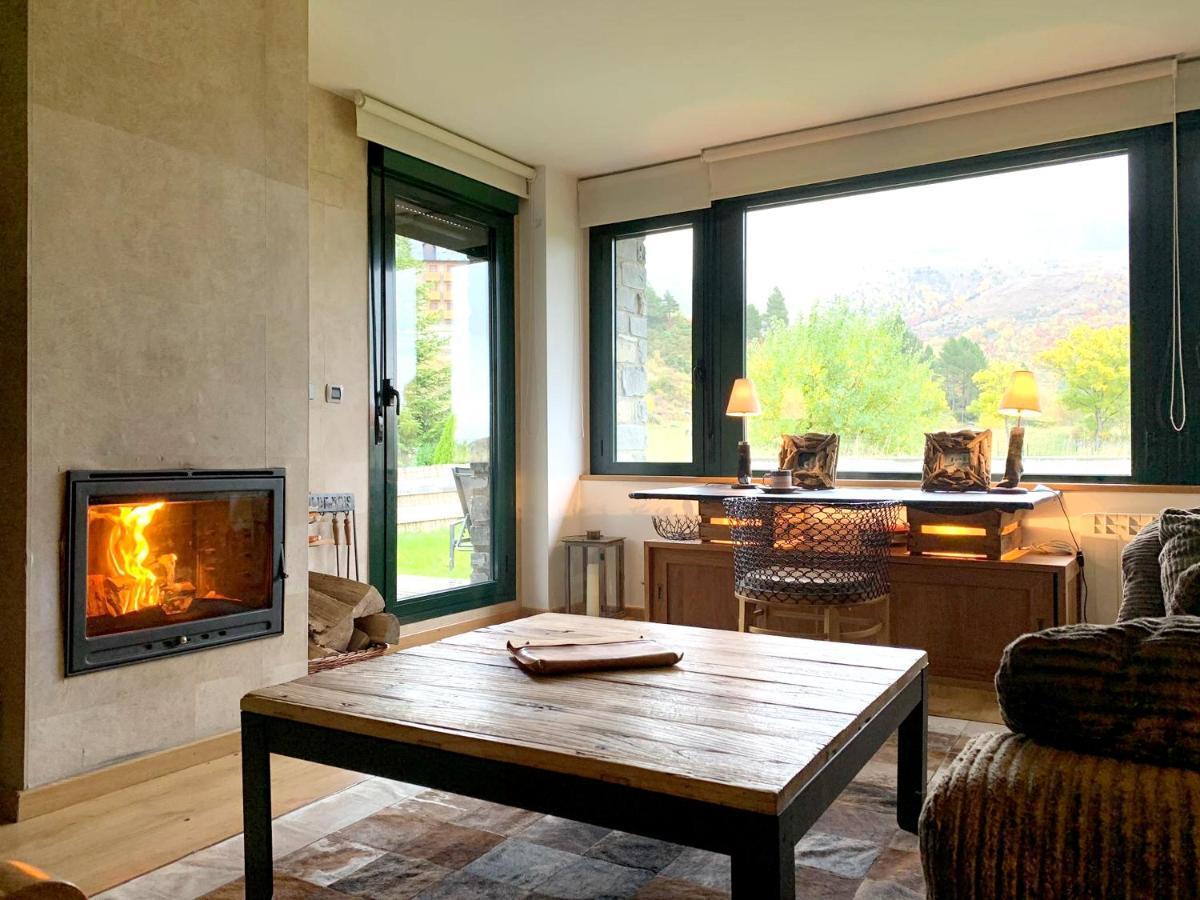 3 Bedrooms Appartement With Shared Pool Enclosed Garden And Wifi At Panticosa 2 Km Away From The Slopes Dış mekan fotoğraf